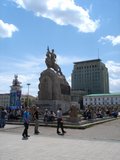 Памятник монгольскому Ленину.